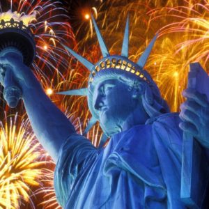 download 4th of July Fireworks in Statue of Liberty Exclusive HD Wallpapers …