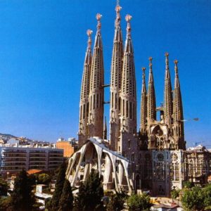 download Sagrada Família HD Wallpapers – Travel HD Wallpapers