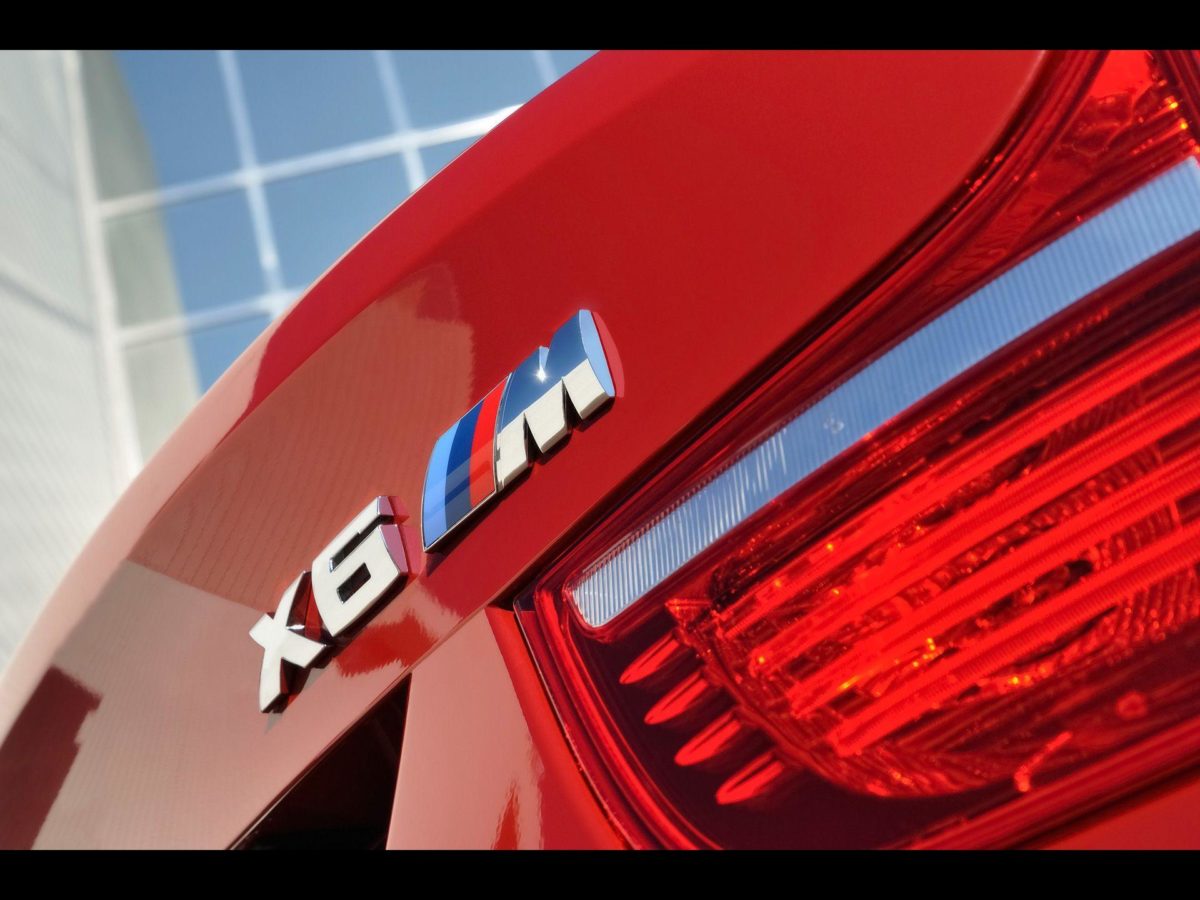 Red BMW X6 M Logo desktop wallpaper | WallpaperPixel