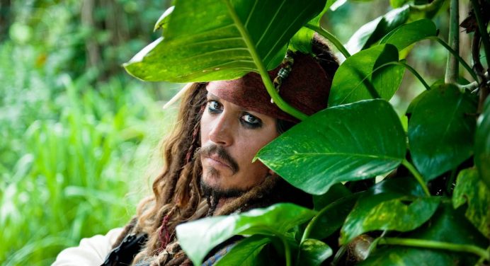 Captain Jack in the jungle – Captain Jack Sparrow Wallpaper