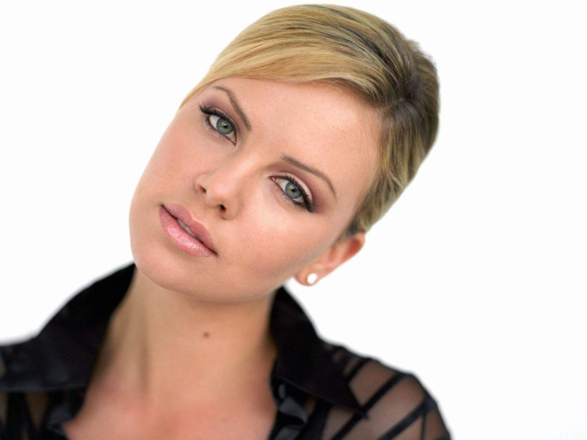 Charlize Theron wallpapers | Wallpapers Inbox