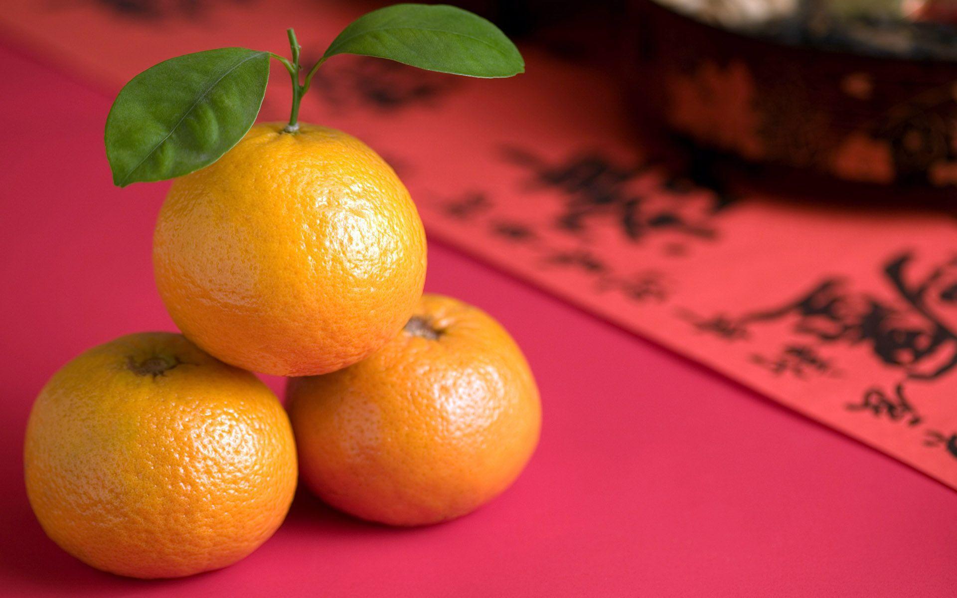 Мандарин значит. Мандарин кинноу. Апельсин мандарин Китай. Мандариновое дерево фен шуй. Апельсины фен шуй.