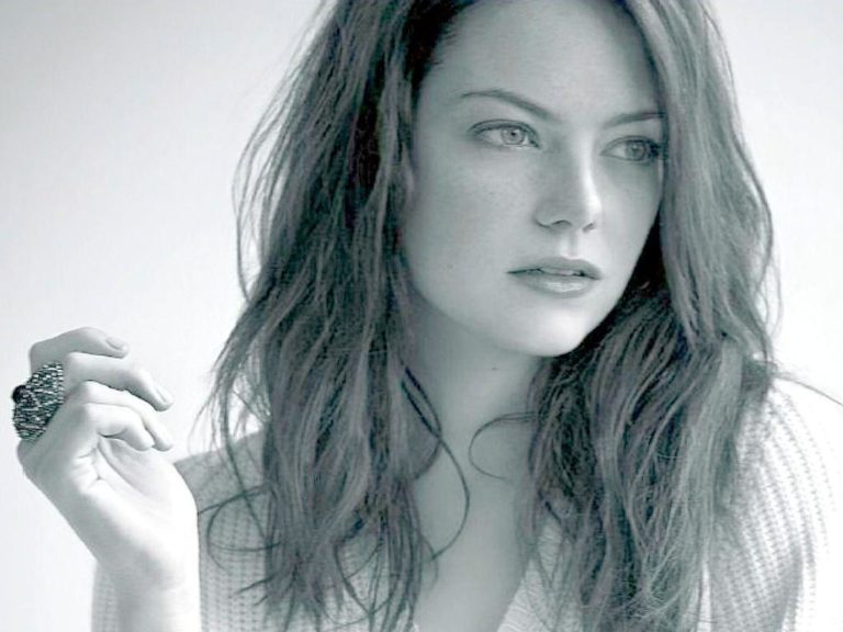 Natural Emma Stone Emma Wallpaper - JoJo PixJoJo Pix