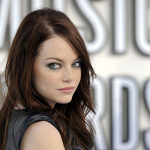 download Wallpapers For > Emma Stone Wallpaper Zombieland