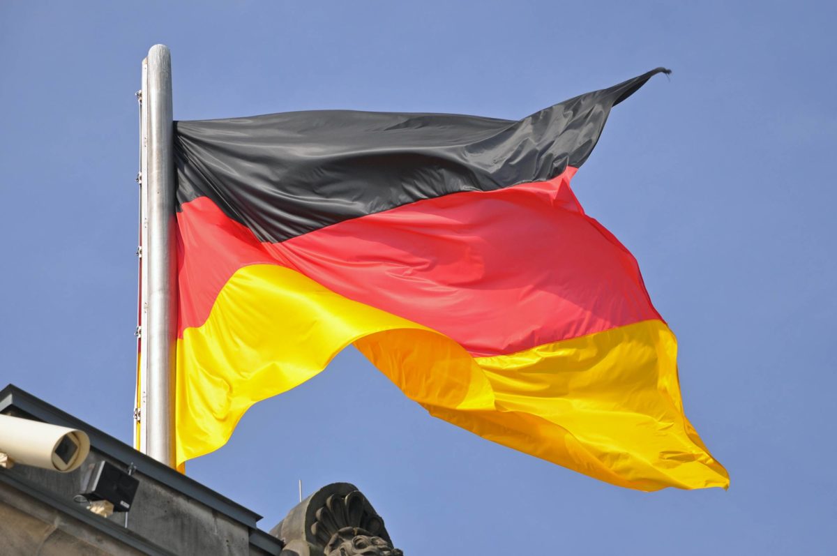 German Flag Fly HD Wallpapers #8332 Wallpaper | ForWallpapers.