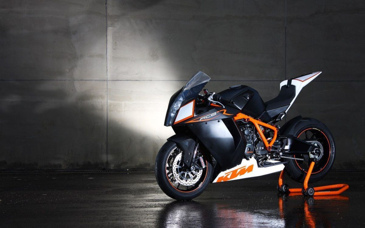 KTM RC8 R High Resolution Wallpapers | A Long And Perilous Voyage