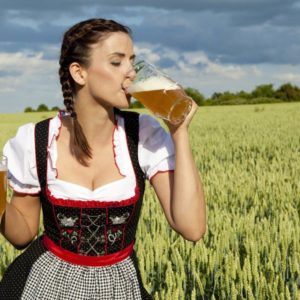 download Download Oktoberfest Wallpapers in HD with hot Babe – 2016
