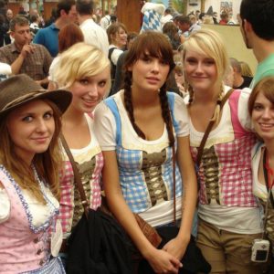 download Oktoberfest – Daily Backgrounds in HD