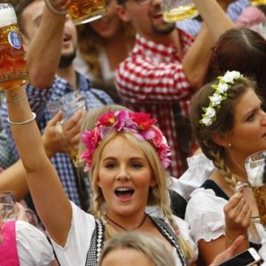 download Oktoberfest Arrives HD Wallpaper | Celebrations Wallpapers