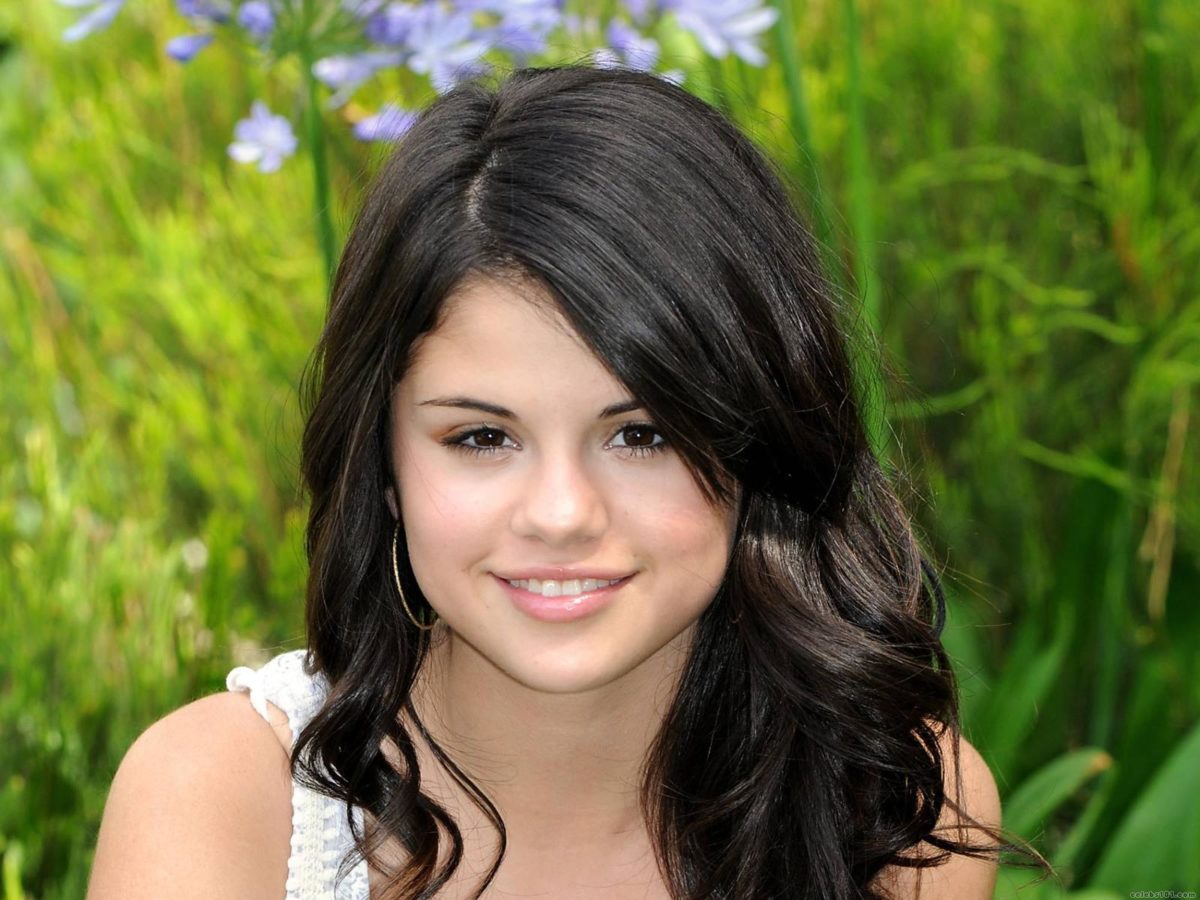 Selena Gomez Desktop Wallpapers – HD Wallpapers Inn