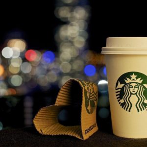 download Paper Heart Shaped Starbucks Coffee HD Wallpaper – ZoomWalls