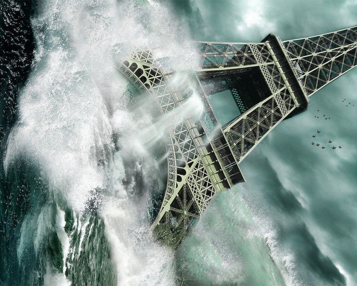 Photography : Captivating Tsunami At Eifel Tower Picture Desktop …