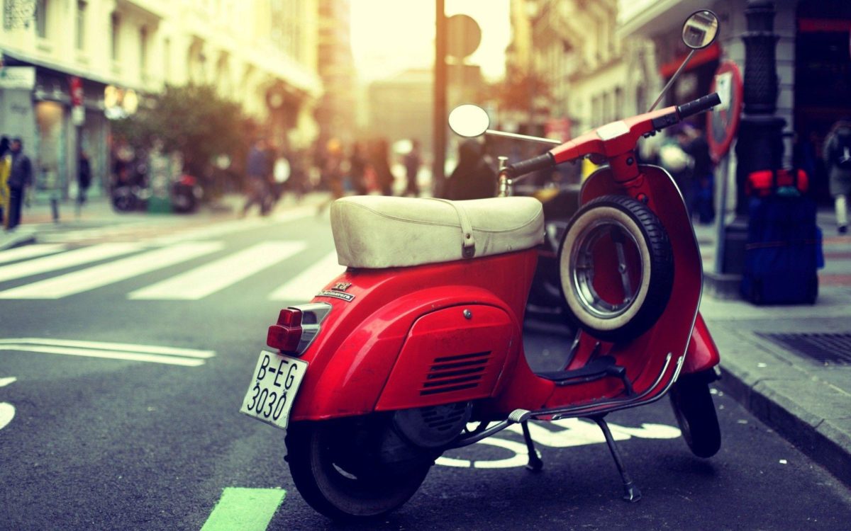 Scooter Vespa | MOTORCYCLE
