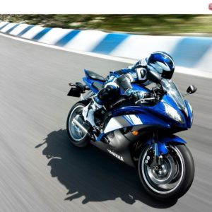 download 2009 Yamaha YZF R6 Wallpapers | HD Wallpapers