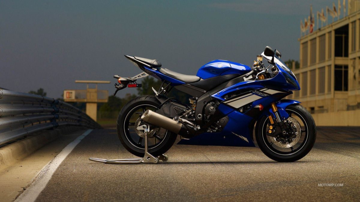 Motorcycles desktop wallpapers – Yamaha YZF-R6 – 2012