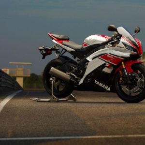 download Vehicles For > 2012 Yamaha R6 Wallpapers